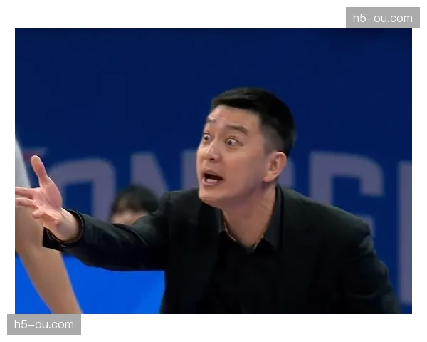 杨鸣赛后直言球队篮板失控，辽宁全场净负广东15个篮板